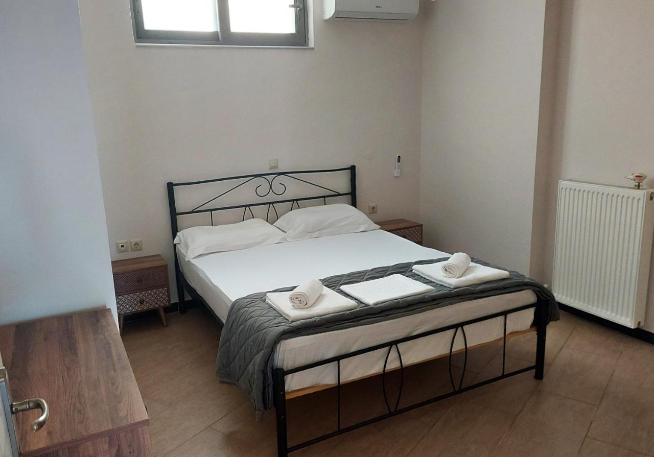 Golden Sunrise Apartment Gythio Ngoại thất bức ảnh